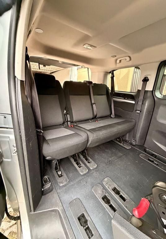 Gebraucht Citroën Spacetourer Feel 177 PS (130 kW) 2019 Silber Van / Kleinbus