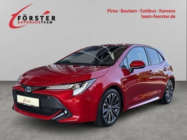 Rot Gebraucht 2021 Toyota Corolla Team Limousine | 21.480 € (Fairer Preis) - Bild 1/4