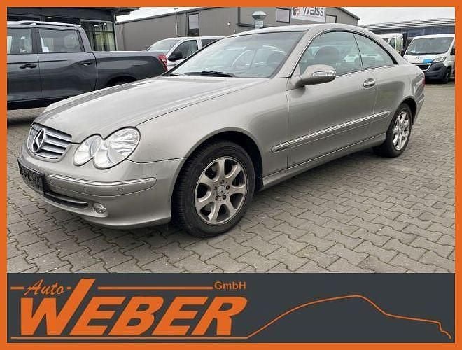 Cubanitsilber metallic Gebraucht 2003 Mercedes CLK320 Coupé | 4.980 € (Superpreis) - Bild 1/4