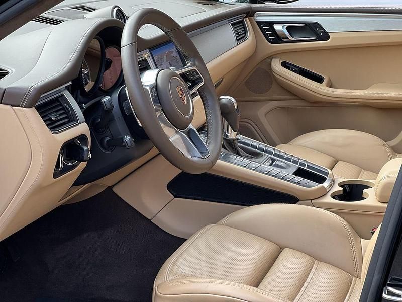 Gebraucht Porsche Macan Turbo 400 PS (294 kW) 2016 Schwarz SUV