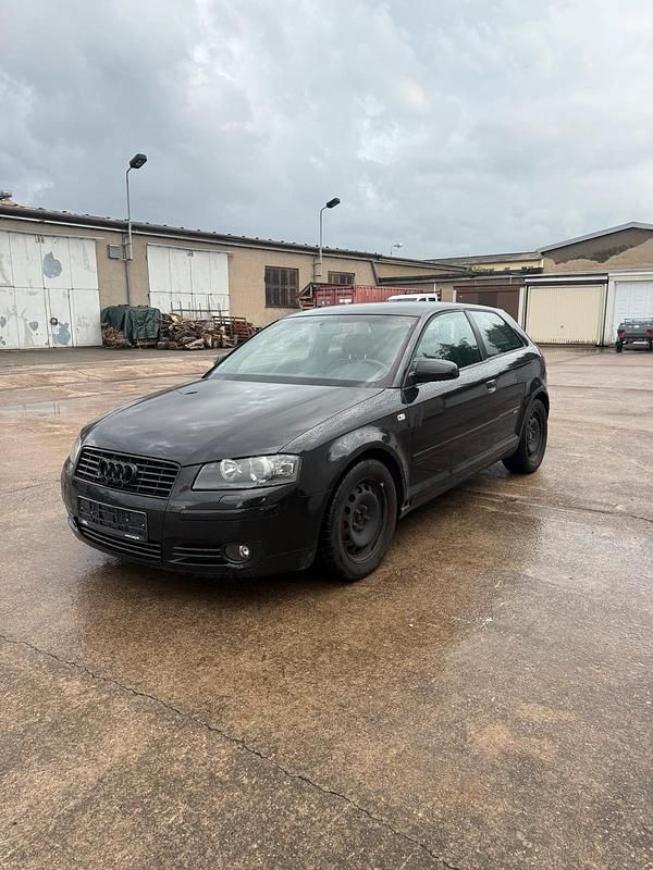 Schwarz Gebraucht 2004 Audi A3 S-Line Limousine | 3.699 € (Fairer Preis) - Bild 1/4