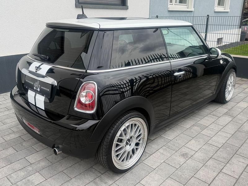 Gebraucht Mini Cooper Chili 122 PS (89 kW) 2013 Schwarz Kleinwagen