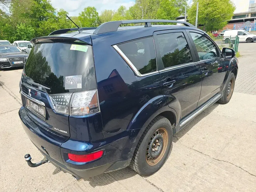 Gebraucht Mitsubishi Outlander Motion 147 PS (108 kW) 2012 Blau SUV