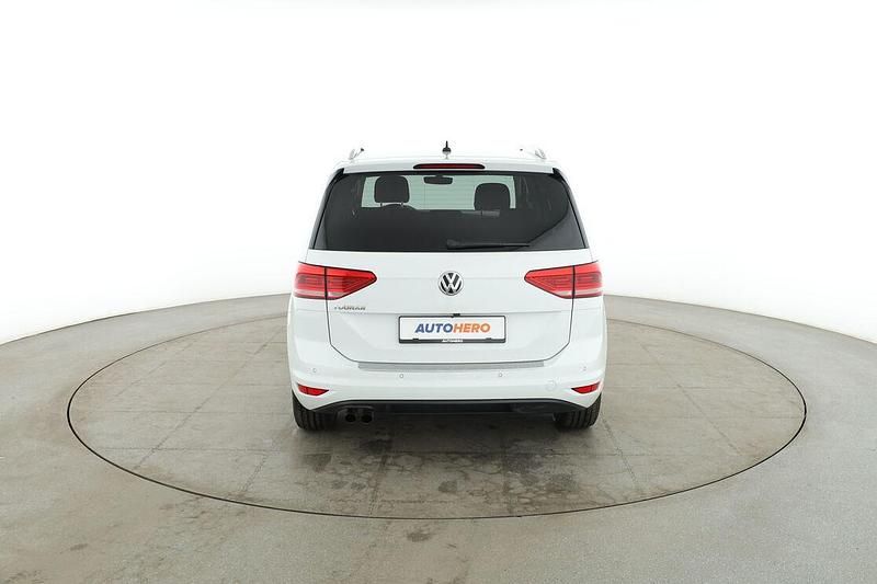 Gebraucht VW Touran Join 150 PS (110 kW) 2018 Weiß Van / Kleinbus