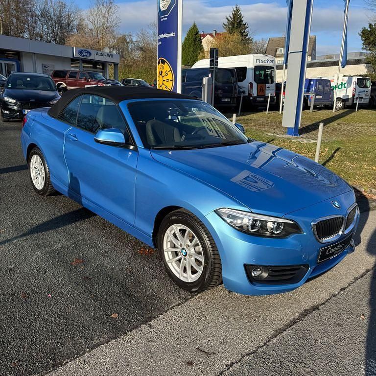 Gebraucht BMW 218 Advantage 136 PS (100 kW) 2018 Blau Cabrio