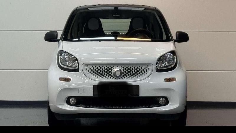 Weiß Gebraucht 2014 Smart ForTwo Coupé Basis Coupé | 7.500 € (Fairer Preis) - Bild 1/4