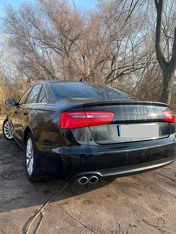 Gebraucht Audi A6 177 PS (130 kW) 2012 Schwarz Limousine