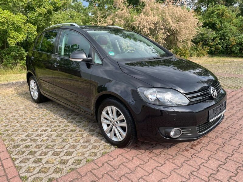 Gebraucht VW Golf VI Style 105 PS (77 kW) 2011 Schwarz Kleinwagen