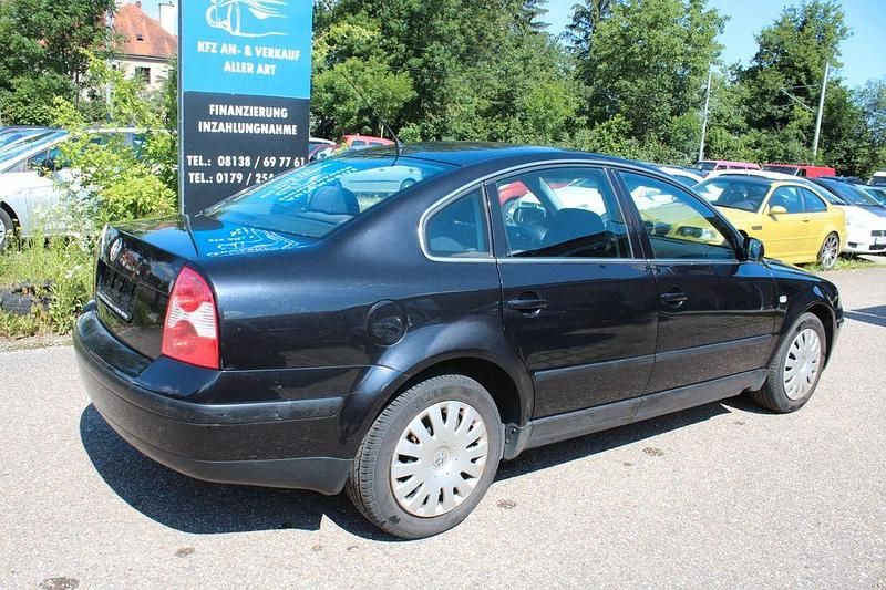 Gebraucht VW Passat Trendline 102 PS (75 kW) 2002 Schwarz Limousine
