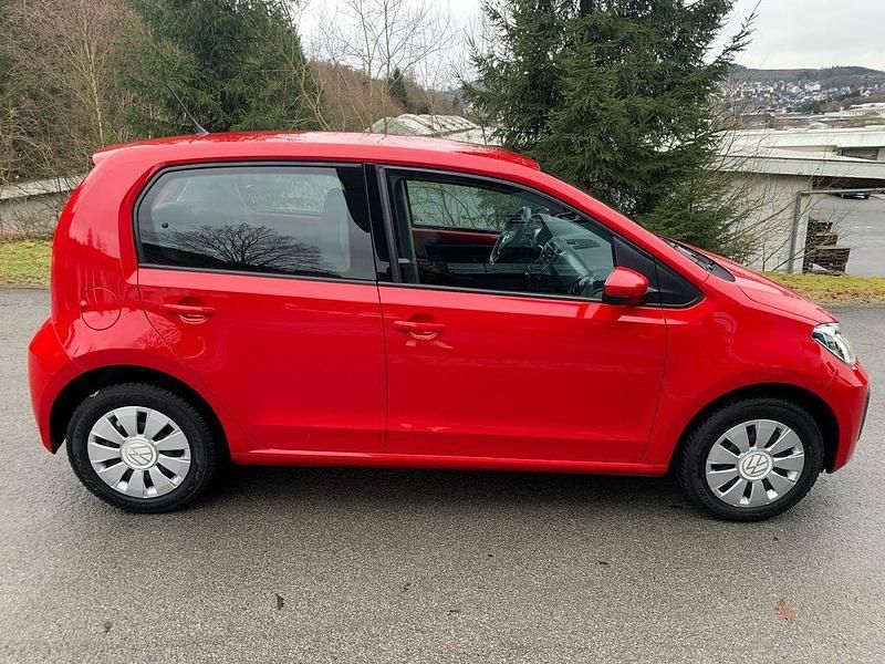 Gebraucht VW up! Basis 65 PS (47 kW) 2022 Rot Kleinwagen