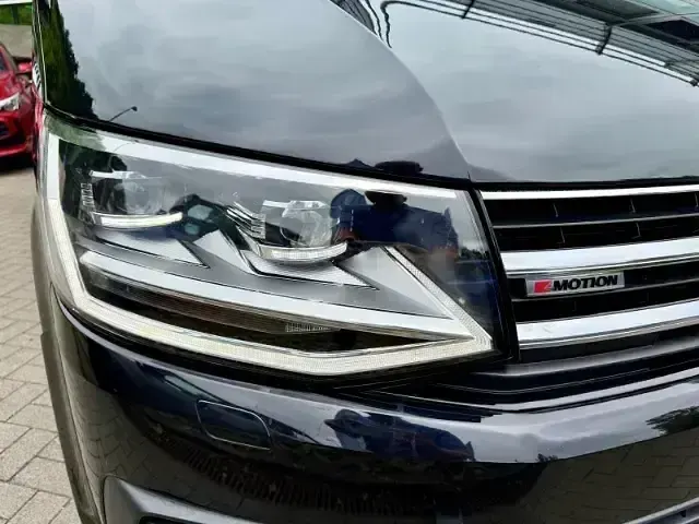 Gebraucht VW Multivan Highline 199 PS (146 kW) 2018 Schwarz Van / Kleinbus