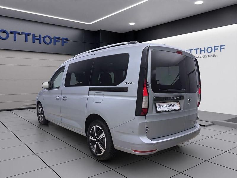 Neu VW Caddy Maxi Goal 116 PS (85 kW) 2025 Silber Van / Kleinbus
