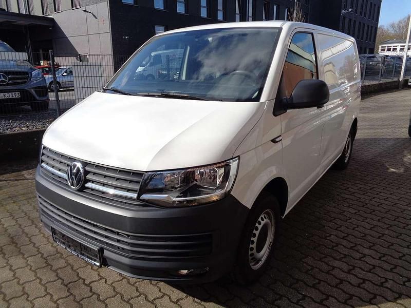 Gebraucht VW Transporter 102 PS (75 kW) 2018 Weiß Van