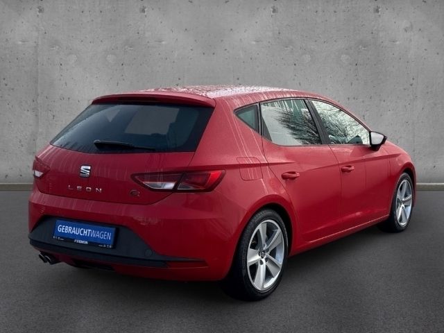 Gebraucht Seat Leon FR 125 PS (91 kW) 2015 Rot Limousine