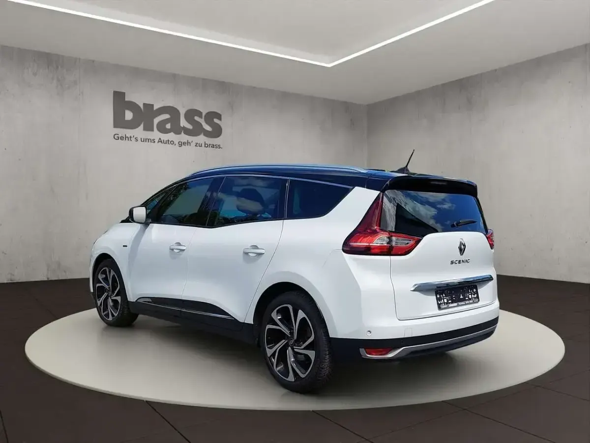 Gebraucht Renault Grand Scénic IV Bose Edition 140 PS (102 kW) 2019 Weiss + schwarz Van / Kleinbus