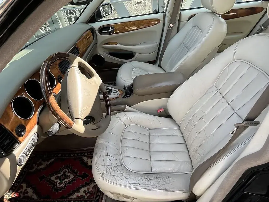Gebraucht Jaguar XJ8 237 PS (174 kW) 1999 Schwarz Limousine