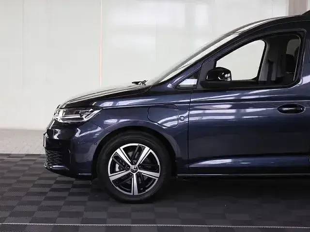 Gebraucht VW Caddy Goal 150 PS (110 kW) 2025 Blau Van / Kleinbus