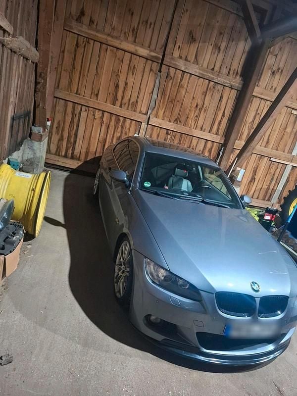 Gebraucht BMW 325 M Sport 192 PS (141 kW) 2008 Grau Coupé