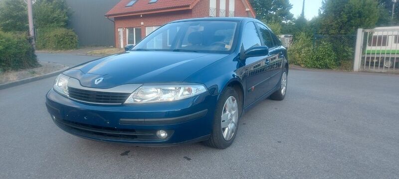 Blau Gebraucht 2003 Renault Laguna II Expression Limousine | 950 € (Fairer Preis) - Bild 1/4