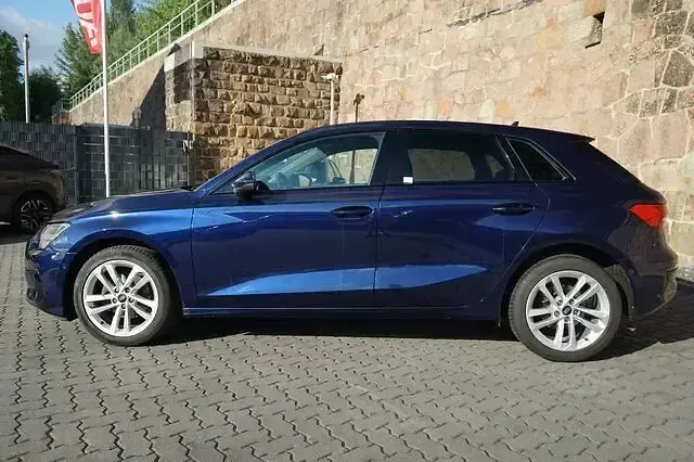 Gebraucht Audi A3 Comfort 116 PS (85 kW) 2022 Andere Limousine