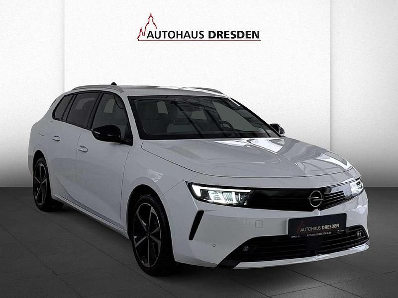 Gebraucht Opel Astra 131 PS (96 kW) 2023 Arktis weiss Kombi