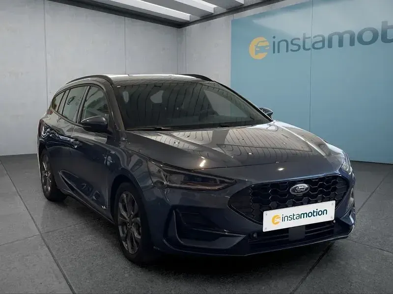 Usata Ford Focus ST-Line 155 CV (114 kW) 2023 Blu Station wagon