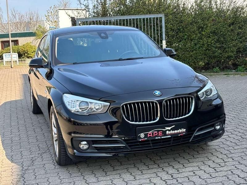 Second-hand BMW 530 258 CP (189 kW) 2014 Negru Berlinǎ