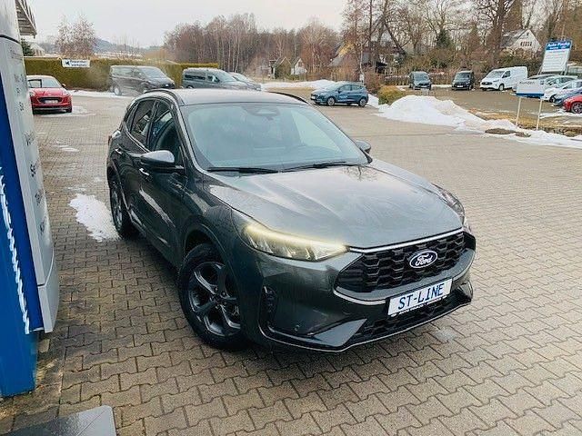 Neu Ford Kuga ST-Line 186 PS (136 kW) 2025 Grau SUV
