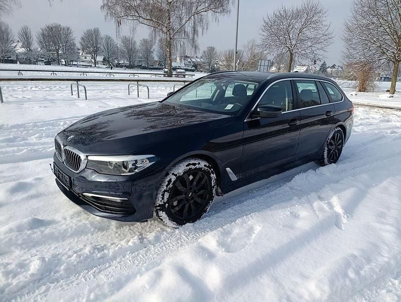 Gebraucht BMW 520 190 PS (139 kW) 2020 Blau Kombi