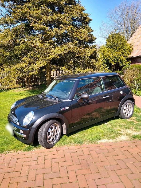 Usado Mini ONE 90 HP (66 kW) 2003 Preto Citadino