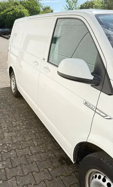 Gebraucht VW Transporter 150 PS (110 kW) 2017 Weiß Van