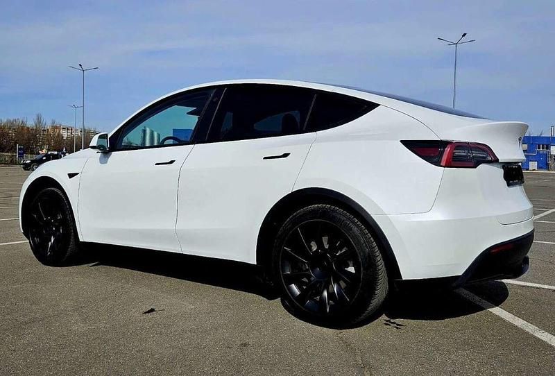 Gebraucht Tesla Model Y RWD 255 kW (347 PS) 2023 Weiß SUV