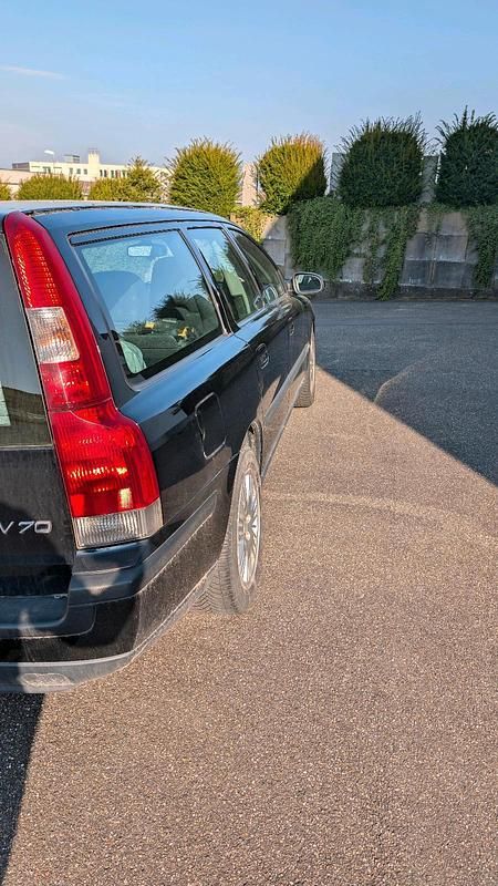 Gebraucht Volvo V70 140 PS (102 kW) 2001 Schwarz Kombi