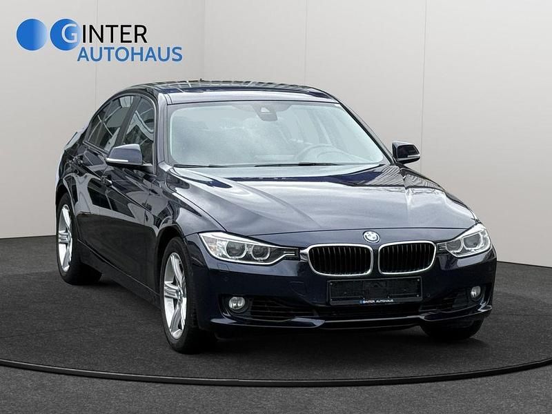 Gebraucht BMW 335 Sport Line 306 PS (225 kW) 2015 Blau Limousine