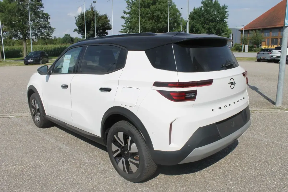 Neu Opel Frontera 83 kW (113 PS) 2025 Arktis weiß SUV