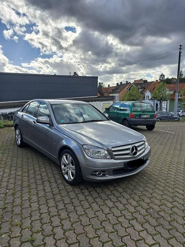 Gebraucht Mercedes C320 224 PS (164 kW) 2008 Grau Limousine