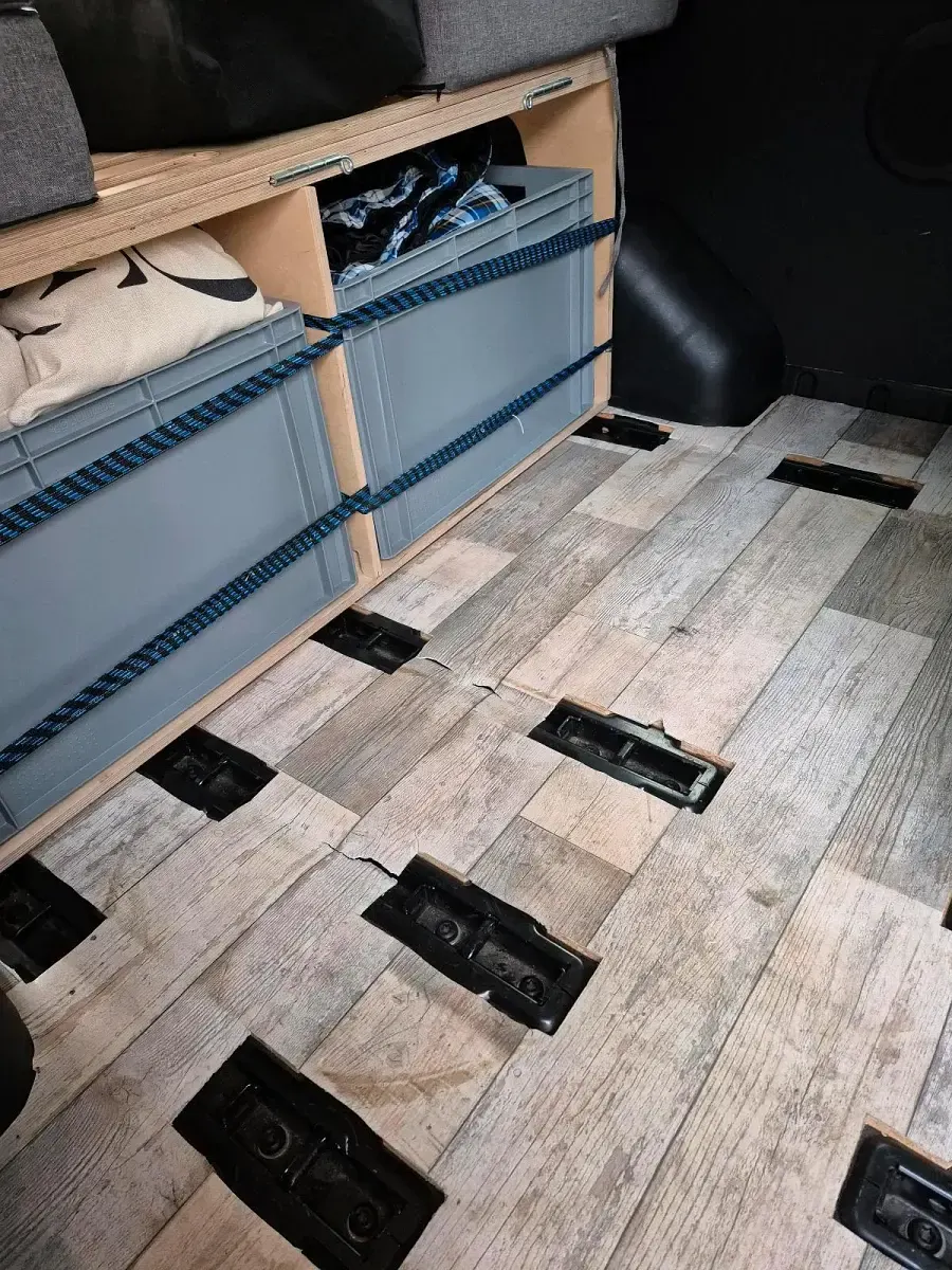 Gebraucht Ford Transit 131 PS (96 kW) 2019 Grau Van / Kleinbus