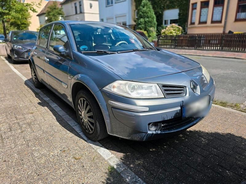Gebraucht Renault Mégane II Privilege 112 PS (82 kW) 2007 Grau Kleinwagen