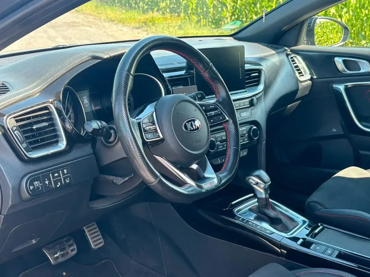 Gebraucht Kia ProCeed GT 204 PS (150 kW) 2019 Grau Kombi