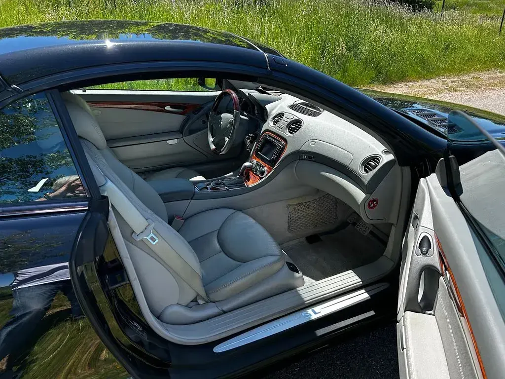 Gebraucht Mercedes SL500 306 PS (225 kW) 2001 Schwarz Cabrio