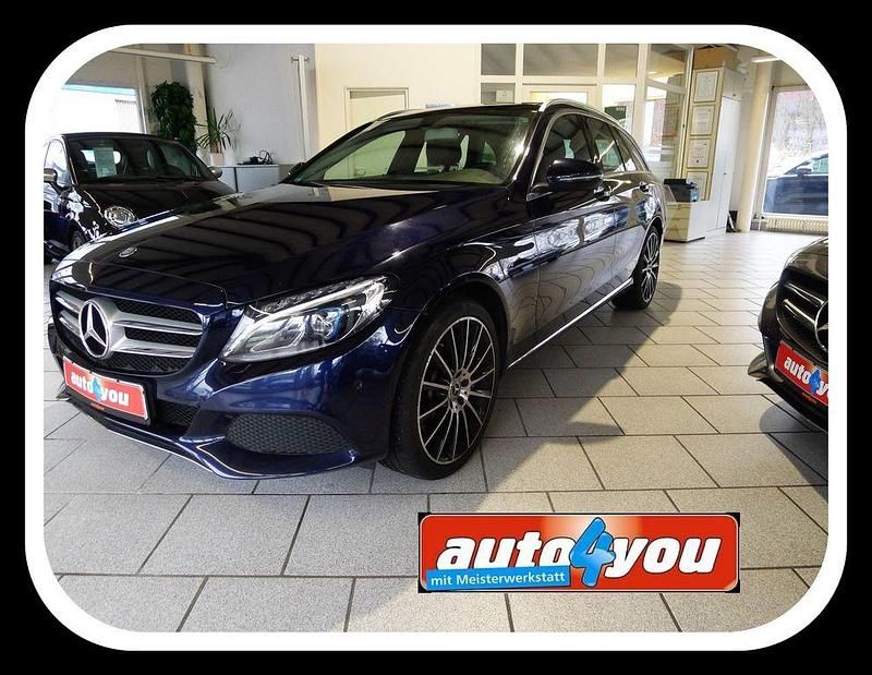 Blau Gebraucht 2017 Mercedes C350e Avantgarde Kombi | 14.990 € (Superpreis) - Bild 1/4
