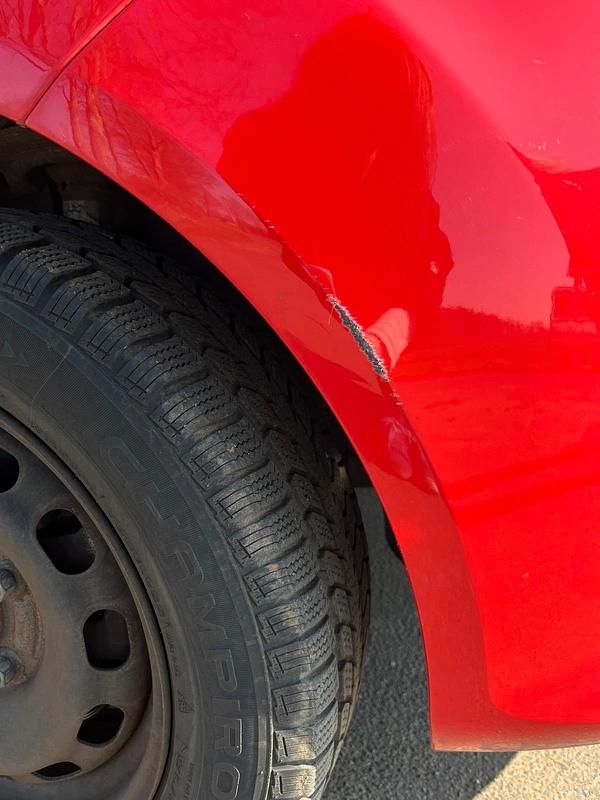 Gebraucht Ford Fiesta 60 PS (44 kW) 2009 Rot Kleinwagen