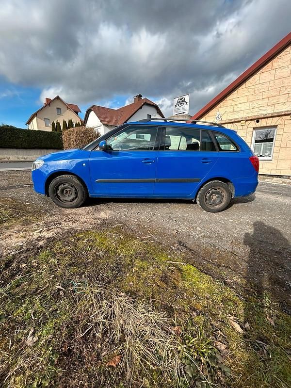 Gebraucht Skoda Fabia 75 PS (55 kW) 2008 Blau Kombi