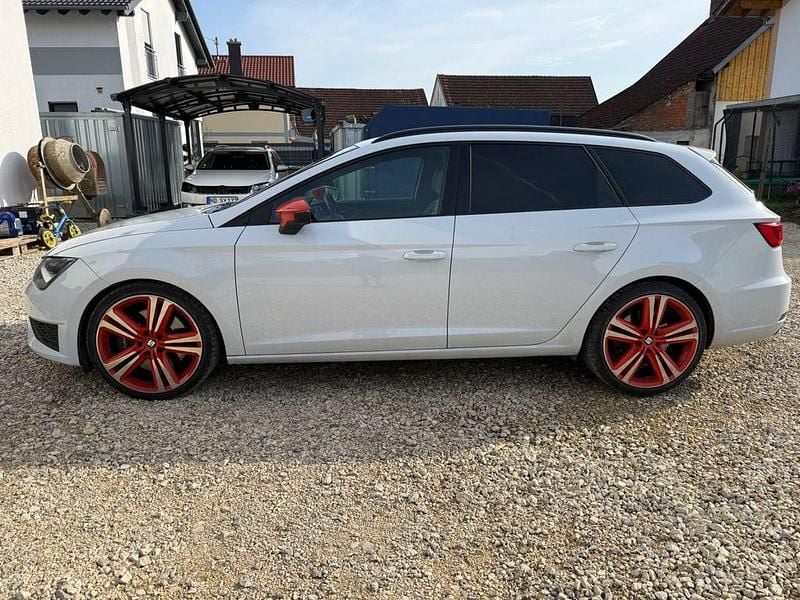 Gebraucht Seat Leon ST CUPRA 280 PS (205 kW) 2015 Weiß Kombi