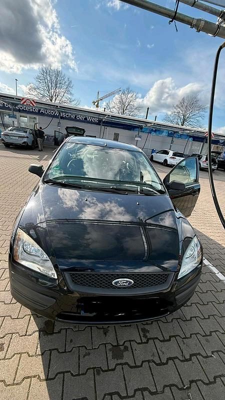 Usata Ford Focus 80 CV (58 kW) 2008 Nero Utilitaria