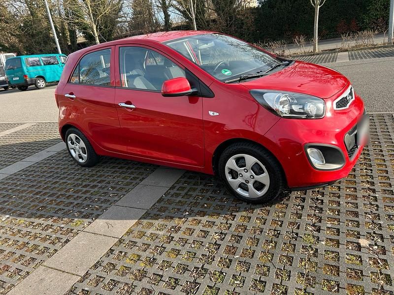 Gebraucht Kia Picanto 69 PS (50 kW) 2011 Rot Kleinwagen