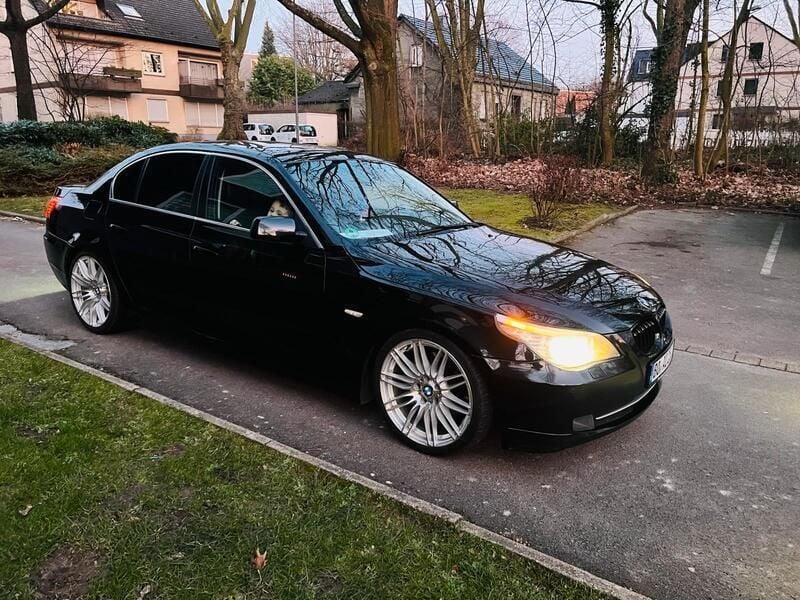 Schwarz Gebraucht 2008 BMW 525 Limousine | 6.500 € (Fairer Preis) - Bild 1/4