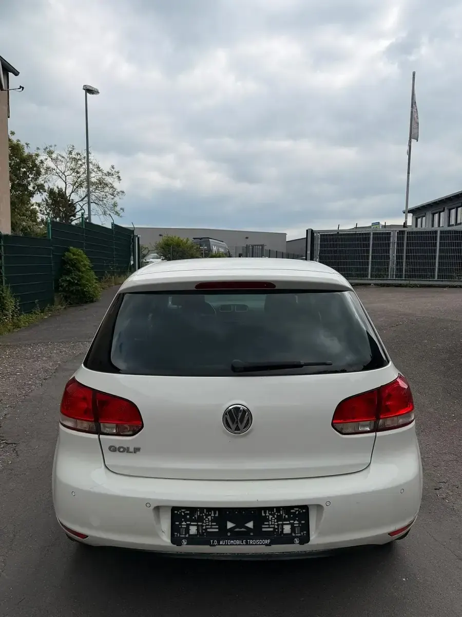 Brugt VW Golf VI Style 122 HK (89 kW) 2011 Hvid Hatchback