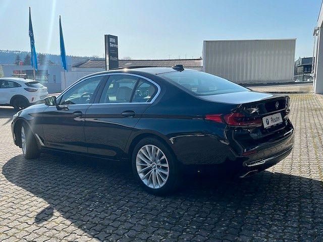 Gebraucht BMW 530 252 PS (185 kW) 2021 Schwarz Limousine