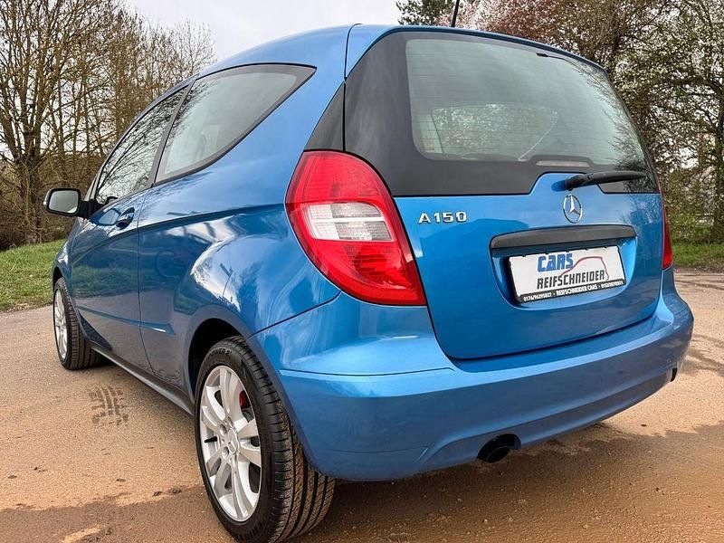 Gebraucht Mercedes A150 95 PS (69 kW) 2008 Blau Kleinwagen
